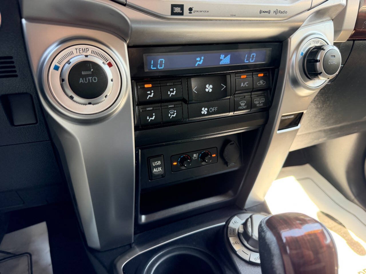 Used 2016 Toyota 4Runner Limited AWD/4WD image 49