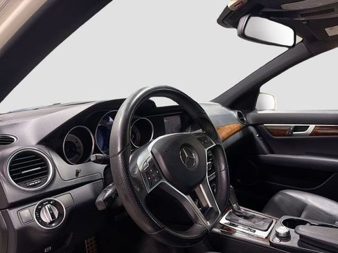 Used 2012 Mercedes-Benz C 300 4MATIC Sedan image 9