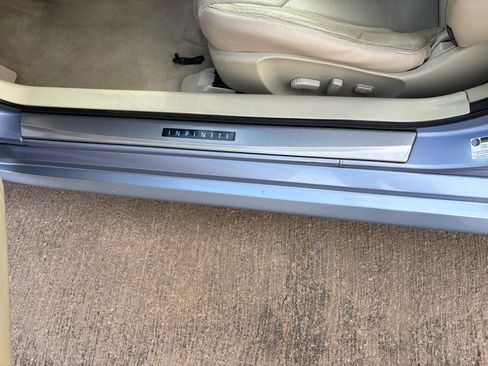 Used 2011 INFINITI G37 2dr Base w/ Premium Pkg image 12