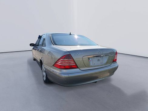 Used 2005 Mercedes-Benz S 500 4MATIC image 3