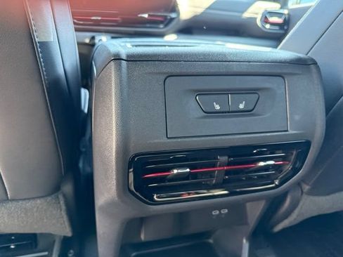 Used 2026 Chevrolet Silverado EV Trail Boss AWD/4WD image 17