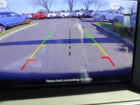 New 2025 Ford Bronco Badlands image 44