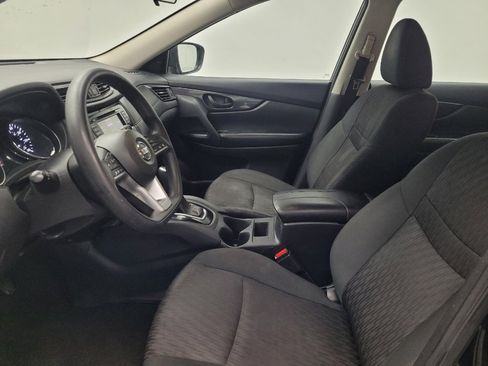 Used 2020 Nissan Rogue S image 17