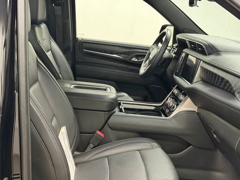 Certified 2024 GMC Yukon XL Denali w/ Advanced Technology Package image 17
