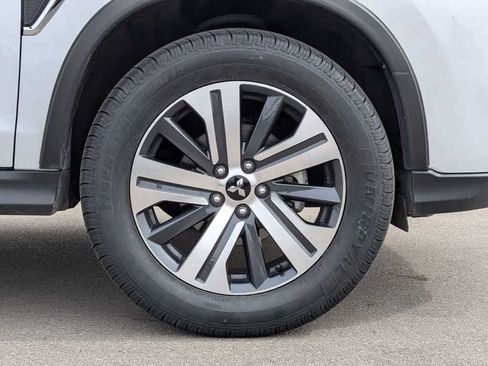 Used 2024 Mitsubishi Outlander Sport AWD image 11