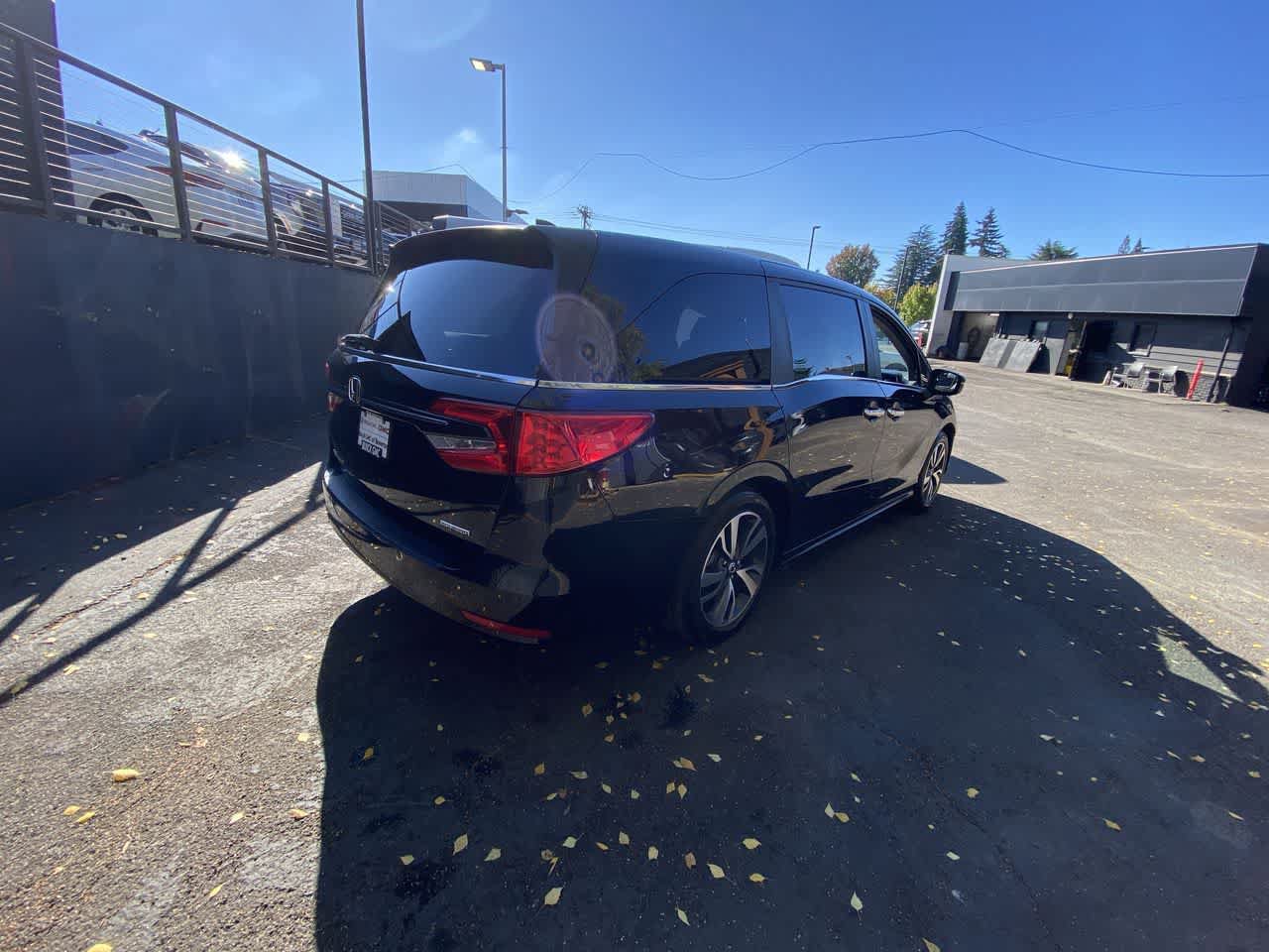 Used 2024 Honda Odyssey Touring image 6