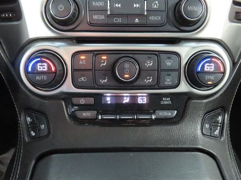 Used 2018 Chevrolet Tahoe Premier AWD/4WD image 32