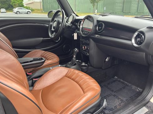 Used 2015 MINI Cooper S FWD image 15