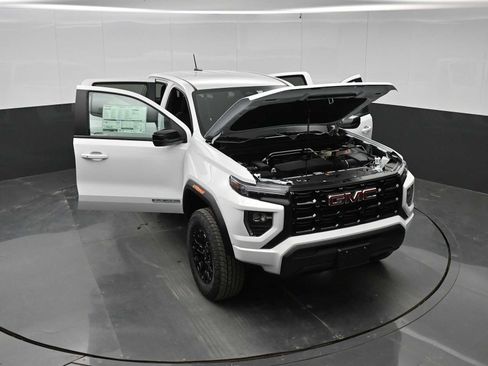 New 2026 GMC Canyon Elevation AWD/4WD image 42