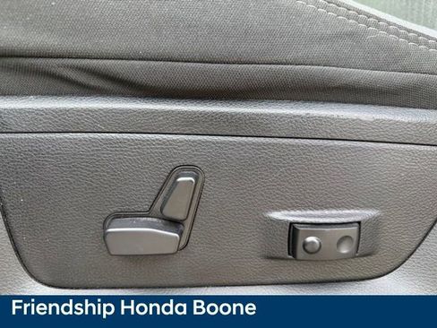 Used 2024 RAM 3500 SLT w/ Quick Order Package 2YG SLT image 18