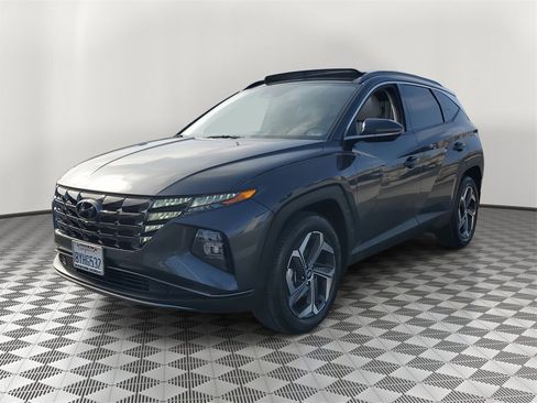 Used 2022 Hyundai Tucson Limited w/ Cargo Package image 3