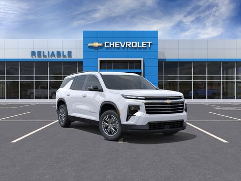 New 2026 Chevrolet Traverse LT FWD image 1