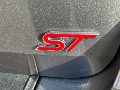 Used 2026 Ford Explorer ST w/ Sun And Sound Package image 8