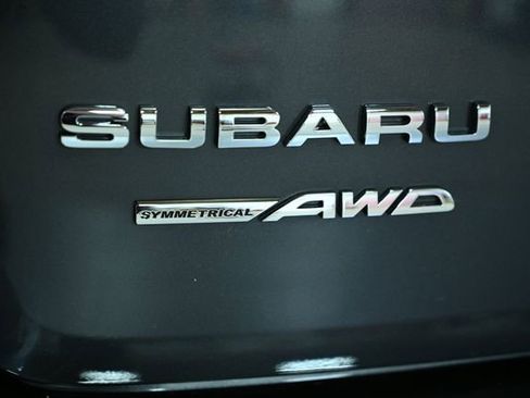 Used 2023 Subaru Crosstrek 2.0i Premium image 12