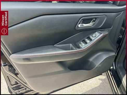 Certified 2025 Nissan Rogue SV AWD/4WD image 19