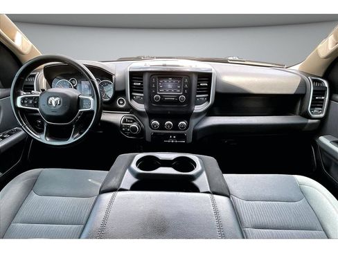 Used 2019 RAM 1500 Big Horn AWD/4WD image 19