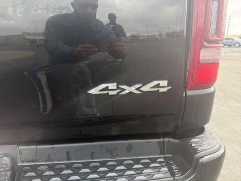 Used 2023 RAM 1500 Limited w/ Bed Utility Group image 12