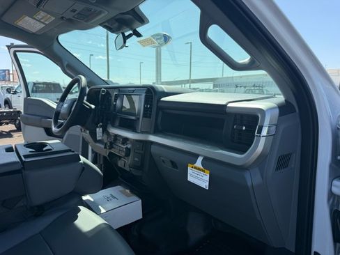 New 2026 Ford F350 XL w/ XL Chrome Package AWD/4WD image 26