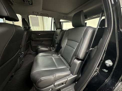 Used 2017 Honda Pilot Elite image 22
