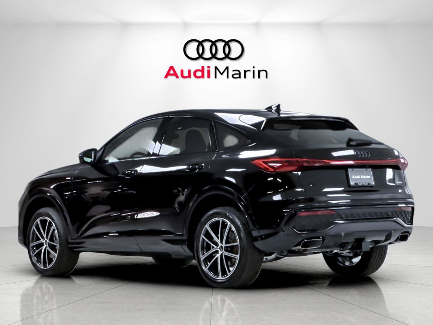 New 2026 Audi Q5 Premium Plus AWD/4WD image 3