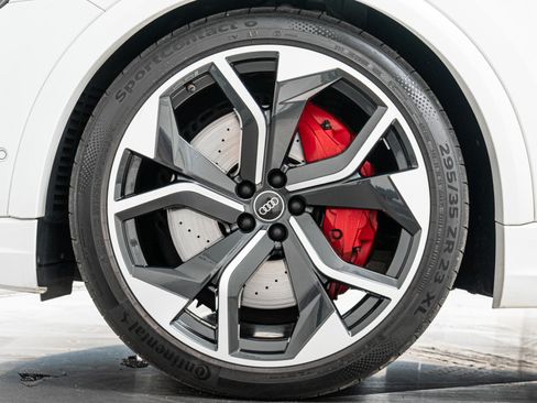 Used 2021 Audi RS Q8 w/ Carbon Optic Package AWD/4WD image 10