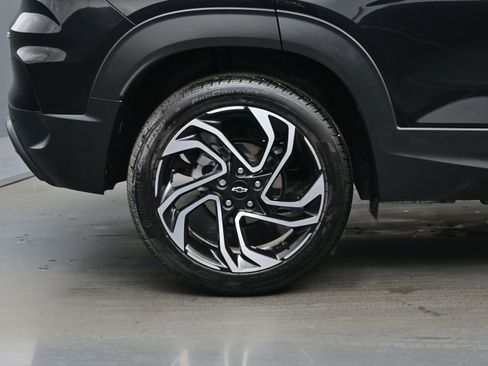 Used 2026 Chevrolet TrailBlazer RS w/ Convenience Package image 9