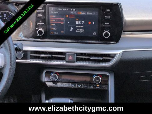 Used 2023 Kia K5 LXS FWD image 18