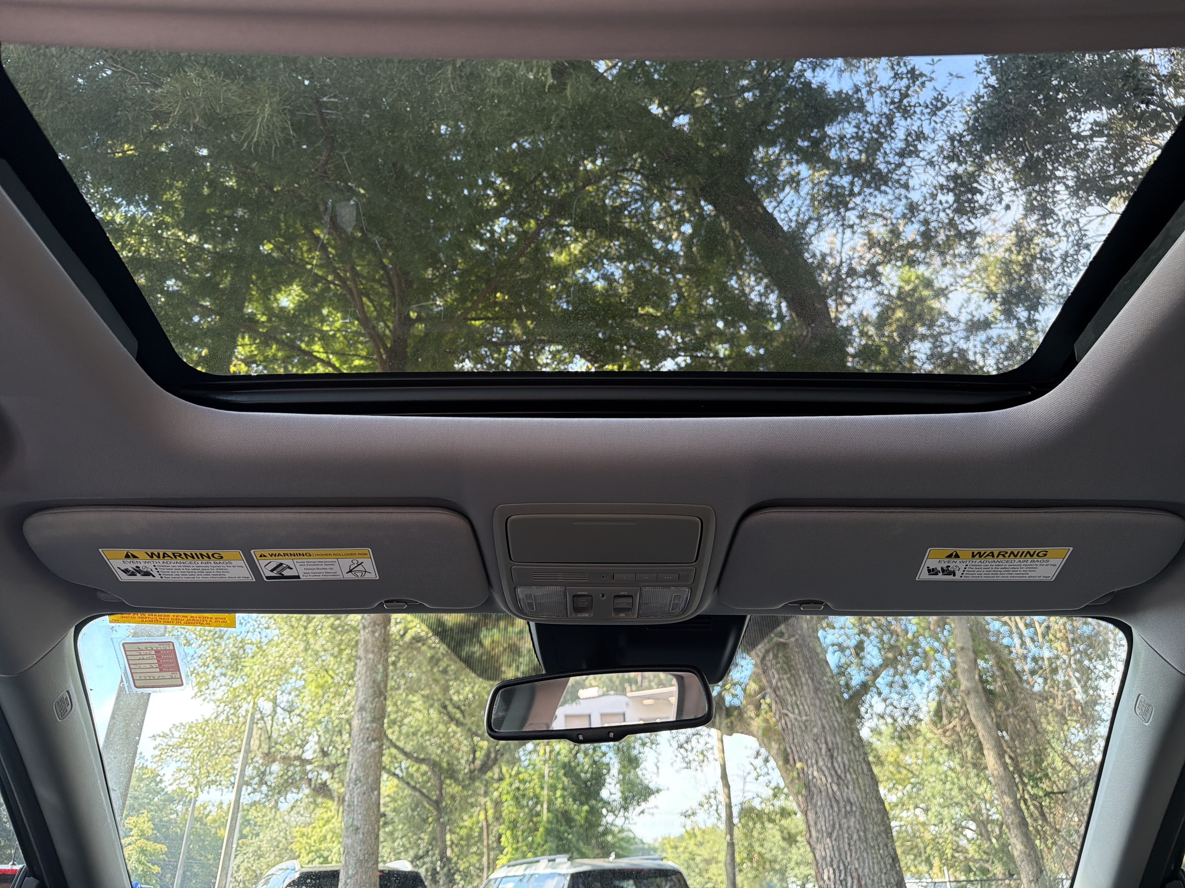 Used 2018 Honda CR-V Touring image 36