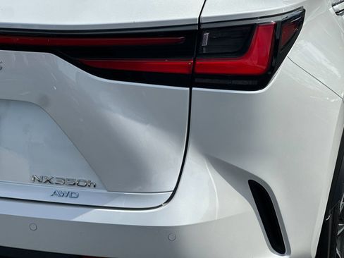 Used 2025 Lexus NX 350h AWD w/ Premium Package image 33