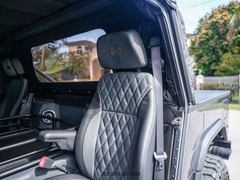 Used 2003 HUMMER H1 4-Door Open Top image 21