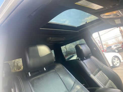 Used 2015 Jeep Grand Cherokee Limited w/ Trailer Tow Group IV image 29