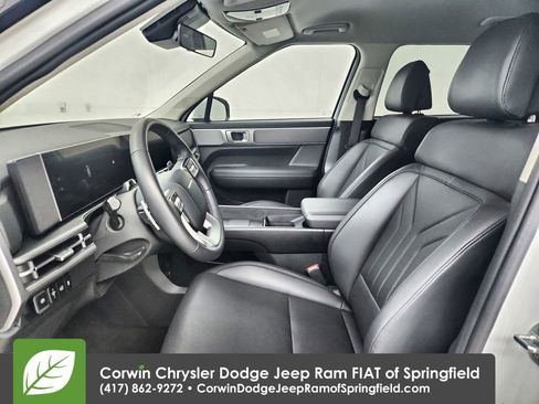 Used 2026 Hyundai Santa Fe SEL FWD image 18