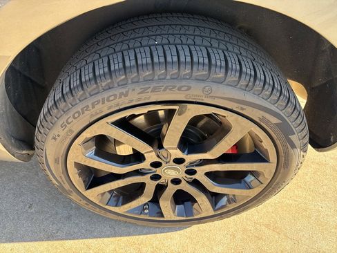 Used 2021 Land Rover Range Rover Sport HSE Dynamic image 23