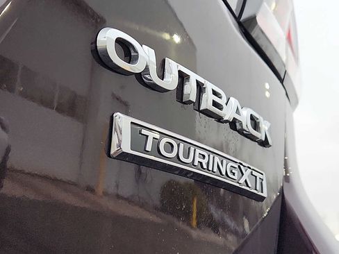 Used 2025 Subaru Outback Touring XT image 30