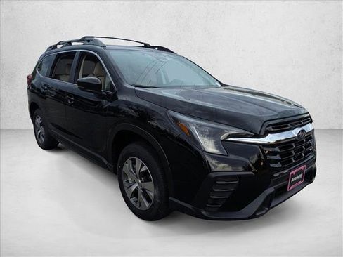 Used 2025 Subaru Ascent Premium image 7