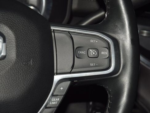 Used 2023 RAM 2500 Laramie w/ Night Edition image 38