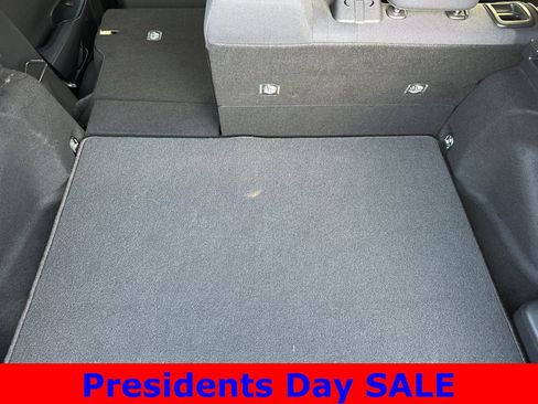 Used 2023 Toyota Prius Prime SE image 16