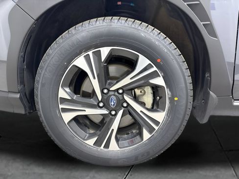Certified 2024 Subaru Crosstrek 2.0i Premium AWD/4WD image 18
