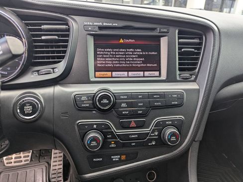 Used 2012 Kia Optima SX w/ Premium Touring Pkg FWD image 16