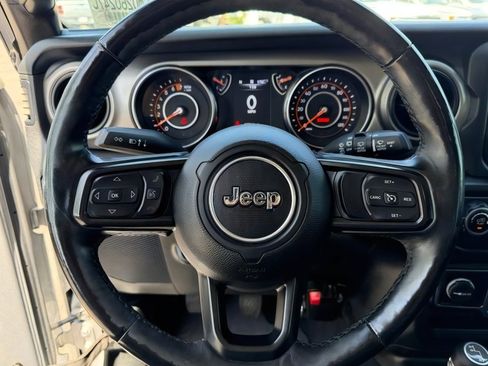 Used 2020 Jeep Wrangler Unlimited Sport S AWD/4WD image 21