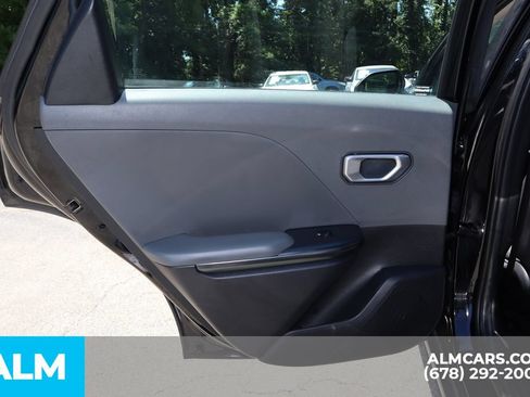 Used 2025 Kia K4 FWD image 19