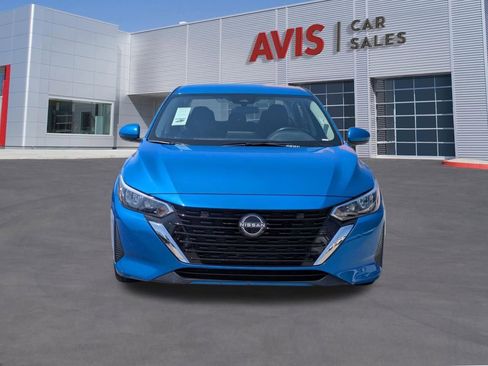 Used 2025 Nissan Sentra SV FWD image 5