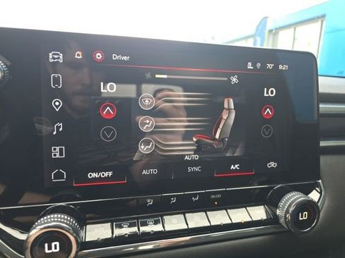 Used 2024 GMC Canyon Elevation w/ Convenience Package RWD image 17