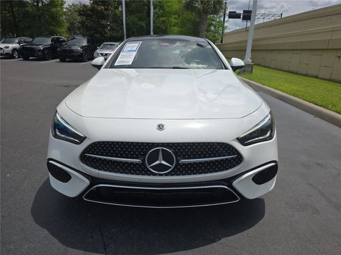 Used 2024 Mercedes-Benz CLE 300 4MATIC Coupe image 2