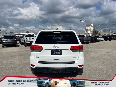 Used 2017 Jeep Grand Cherokee Laredo w/ Quick Order Package 2BE image 6