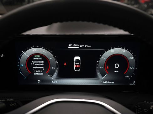 Used 2024 Nissan Ariya ENGAGE+ e-4ORCE image 26