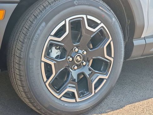 New 2026 Ford Bronco Sport Outer Banks w/ Outer Banks Tech Package+ AWD/4WD image 23