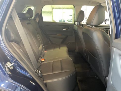 Used 2025 Nissan Rogue SL image 20