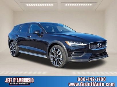 Used 2020 Volvo V60 T5 Cross Country w/ Protection Package Premier