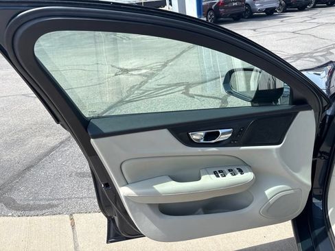 Certified 2023 Volvo S60 B5 Plus w/ Climate Package FWD image 15